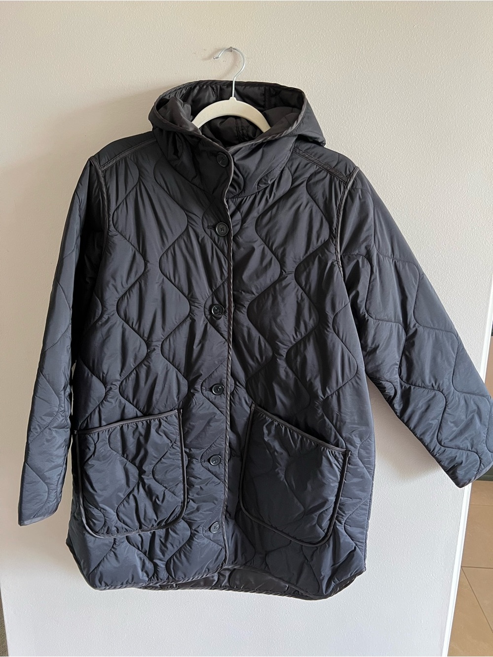 Old Navy Lightweight Quilted Hooded Puffer Jacket - Black